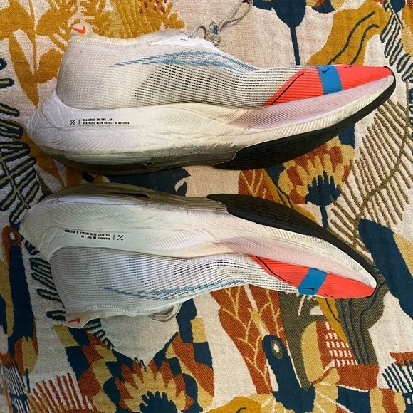 Nike VaporFly - Picture 4 of 12